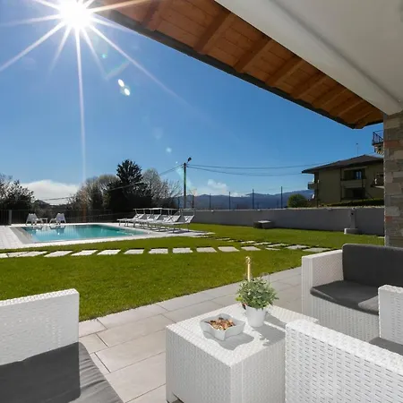 Villa Il Gelsomino Bellavista In Maggiore - Happy Besozzo